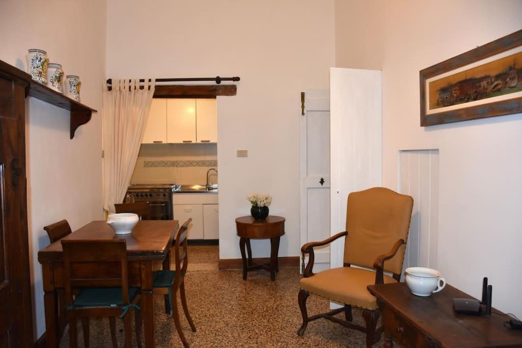 Ca' Del Moro,